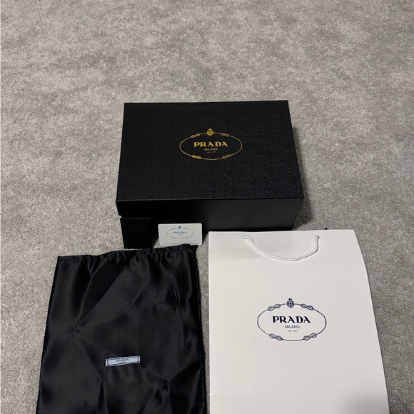 Prada loafers - Picture 4 of 4